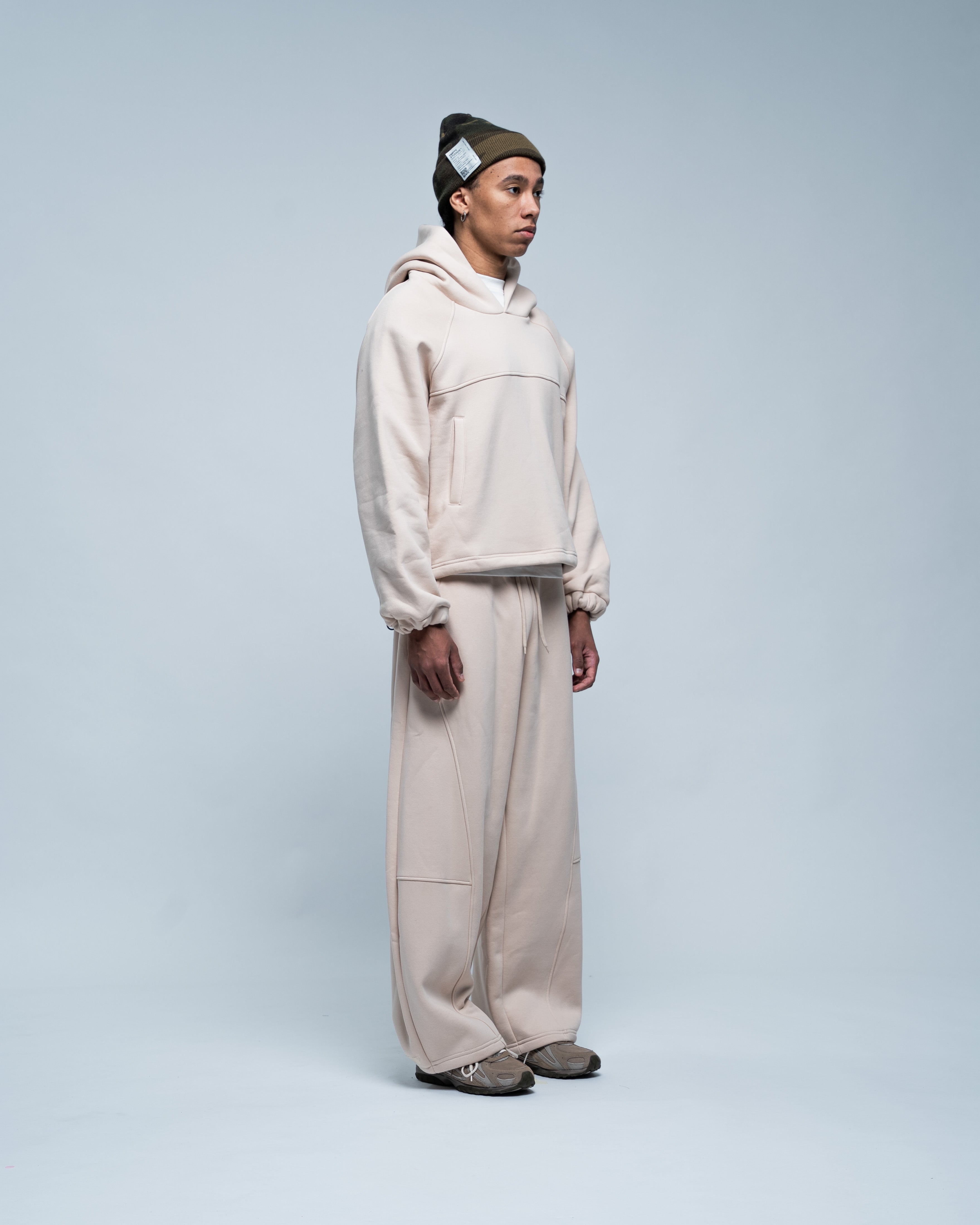 Balloon Tracksuit layer Beige