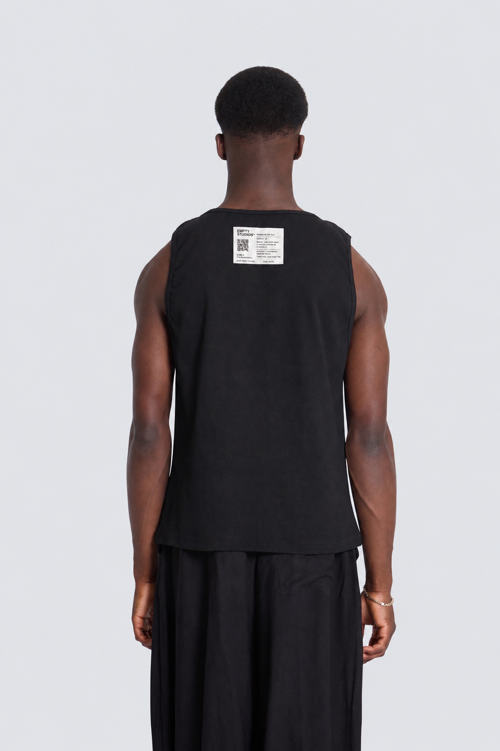 Essential rib tank black