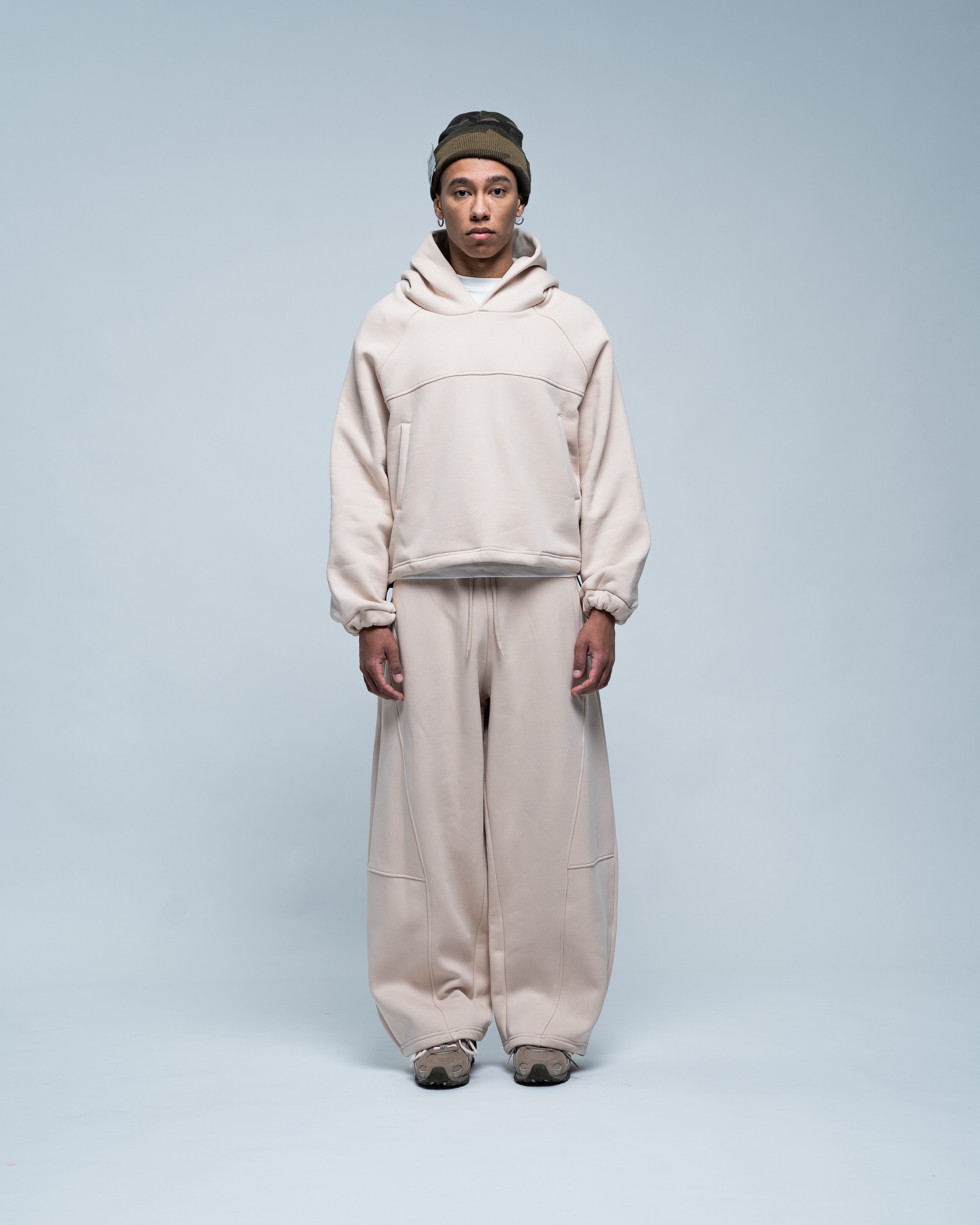 Balloon Tracksuit layer Beige