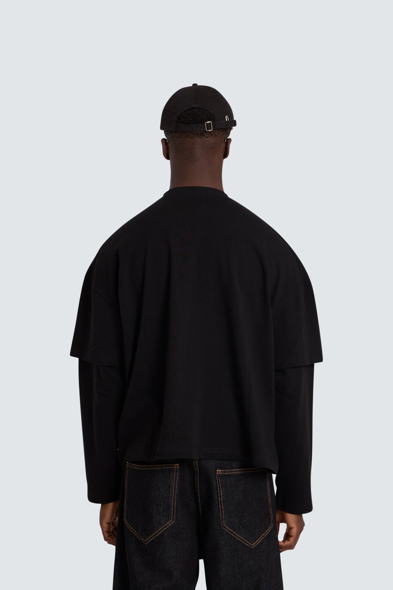Statement Tee Black