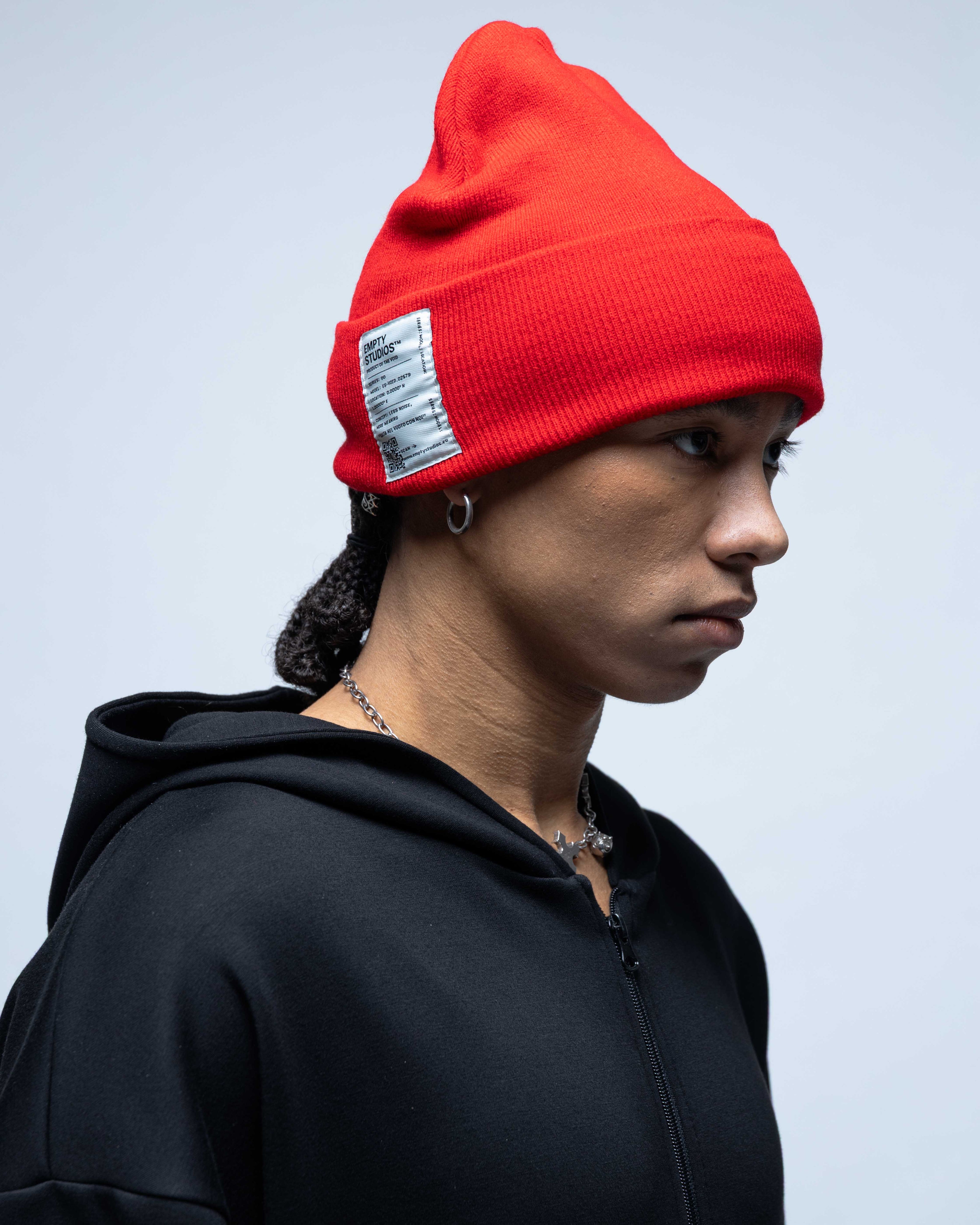 Essential Beanie Red